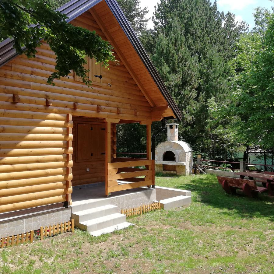 מוסטר Cabin House Hidden Nest מראה חיצוני תמונה