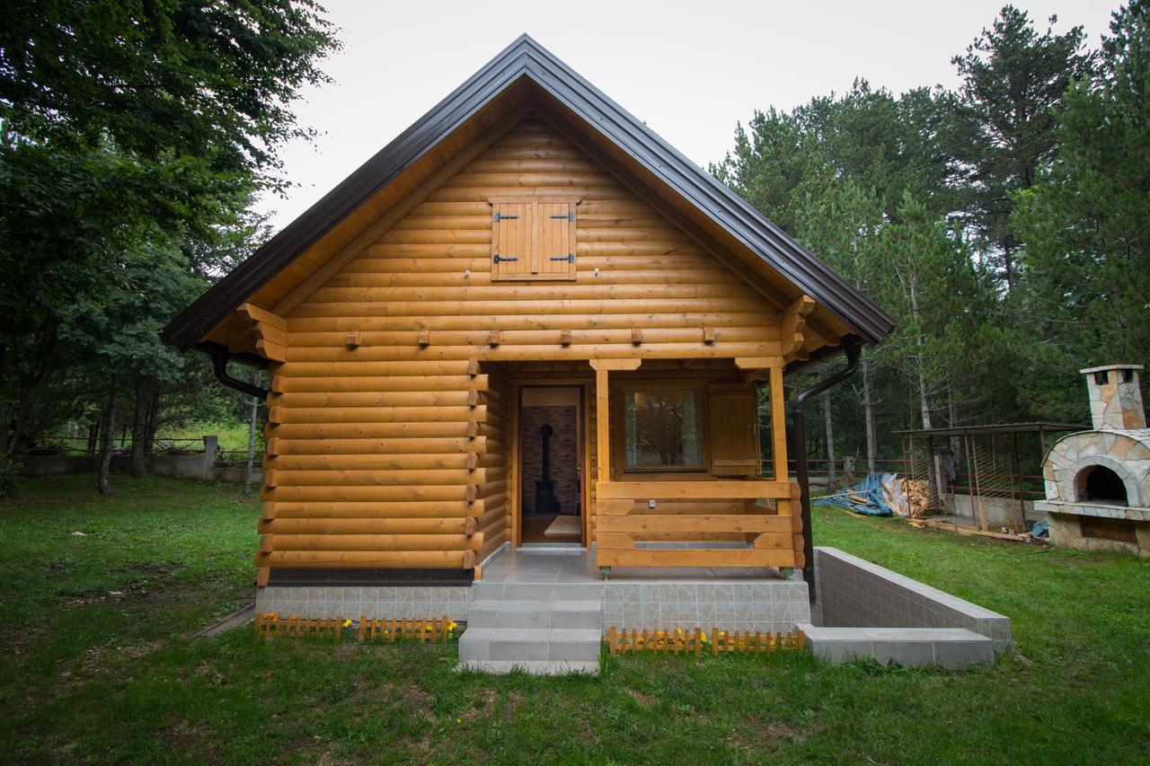 מוסטר Cabin House Hidden Nest מראה חיצוני תמונה
